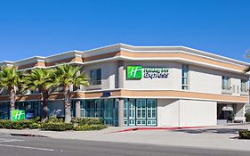 Holiday Inn Express Newport Beach By Ihg